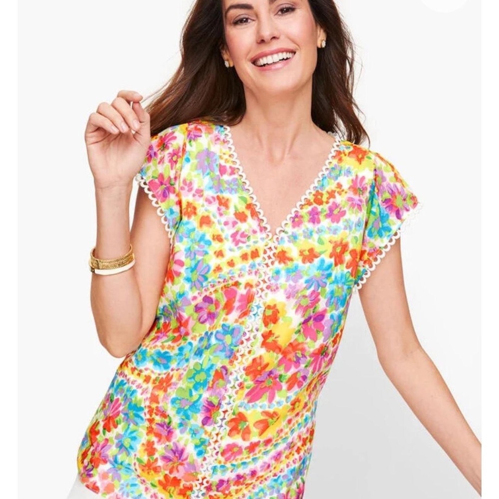 Talbots Colorful Floral Print Cotton Top, Women’s Size Medium, Scalloped, Boho